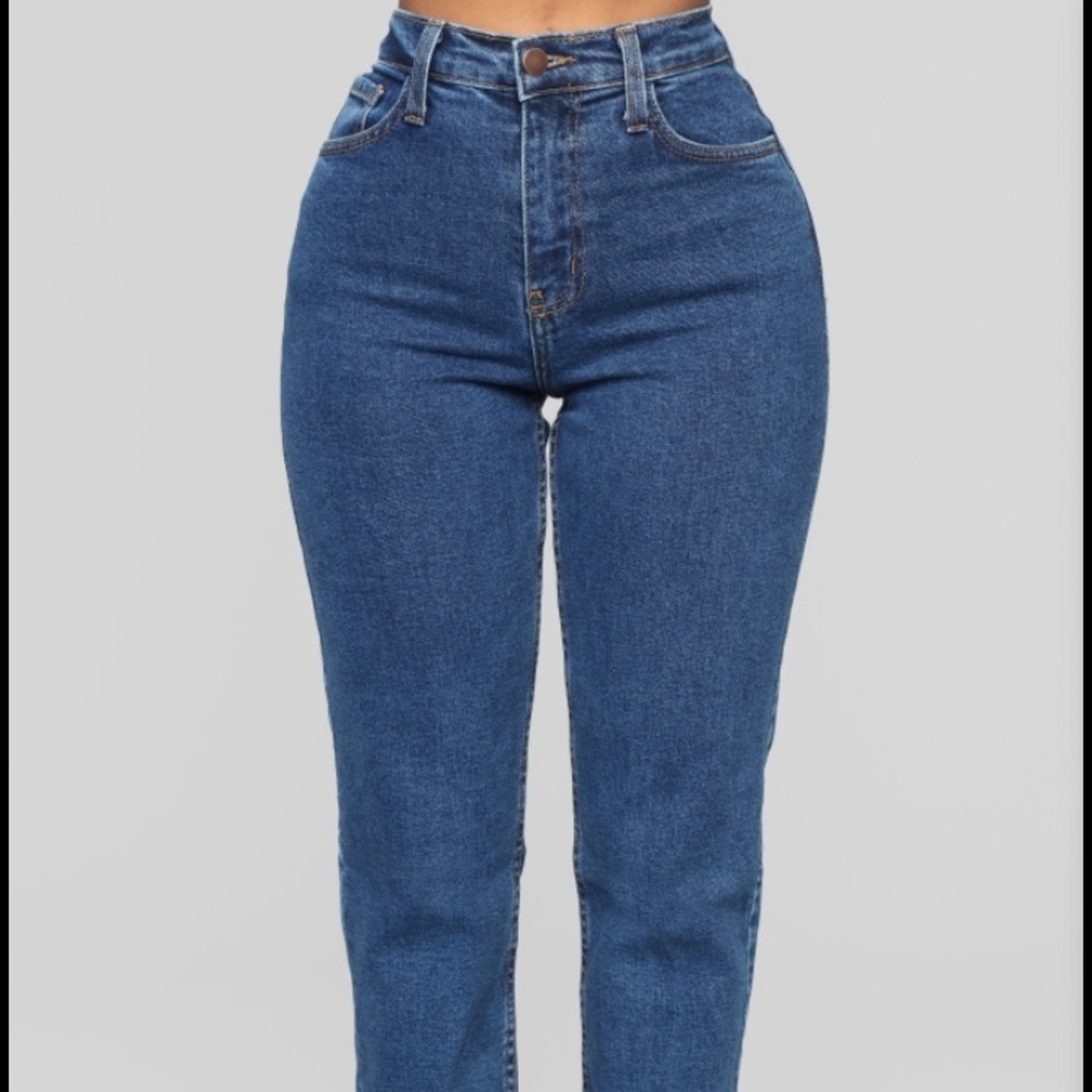 Fashionnova mom jeans 👖